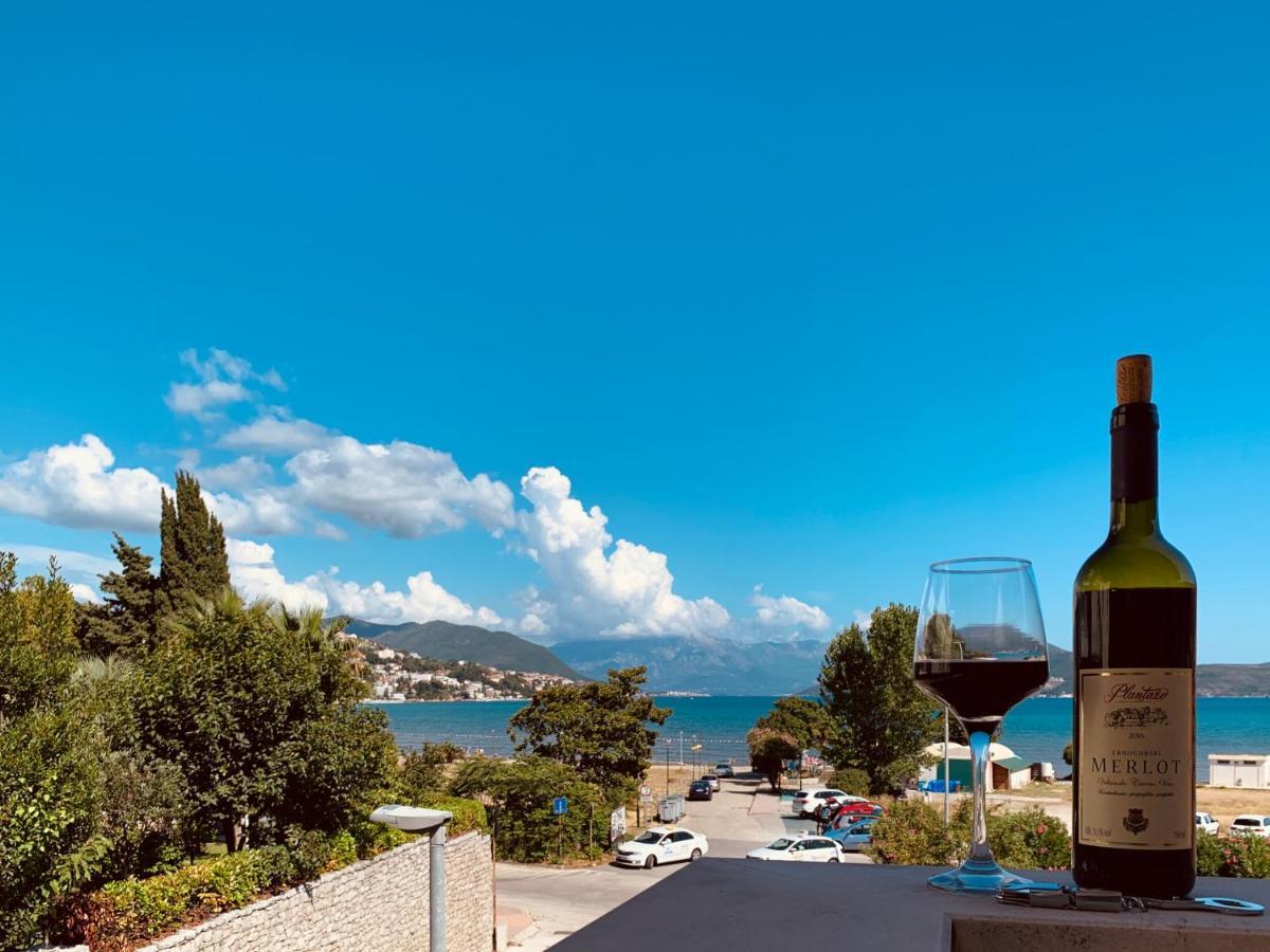 Apartmani Mina Herceg Novi Zewnętrze zdjęcie