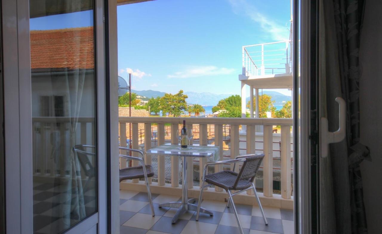 Apartmani Mina Herceg Novi Zewnętrze zdjęcie