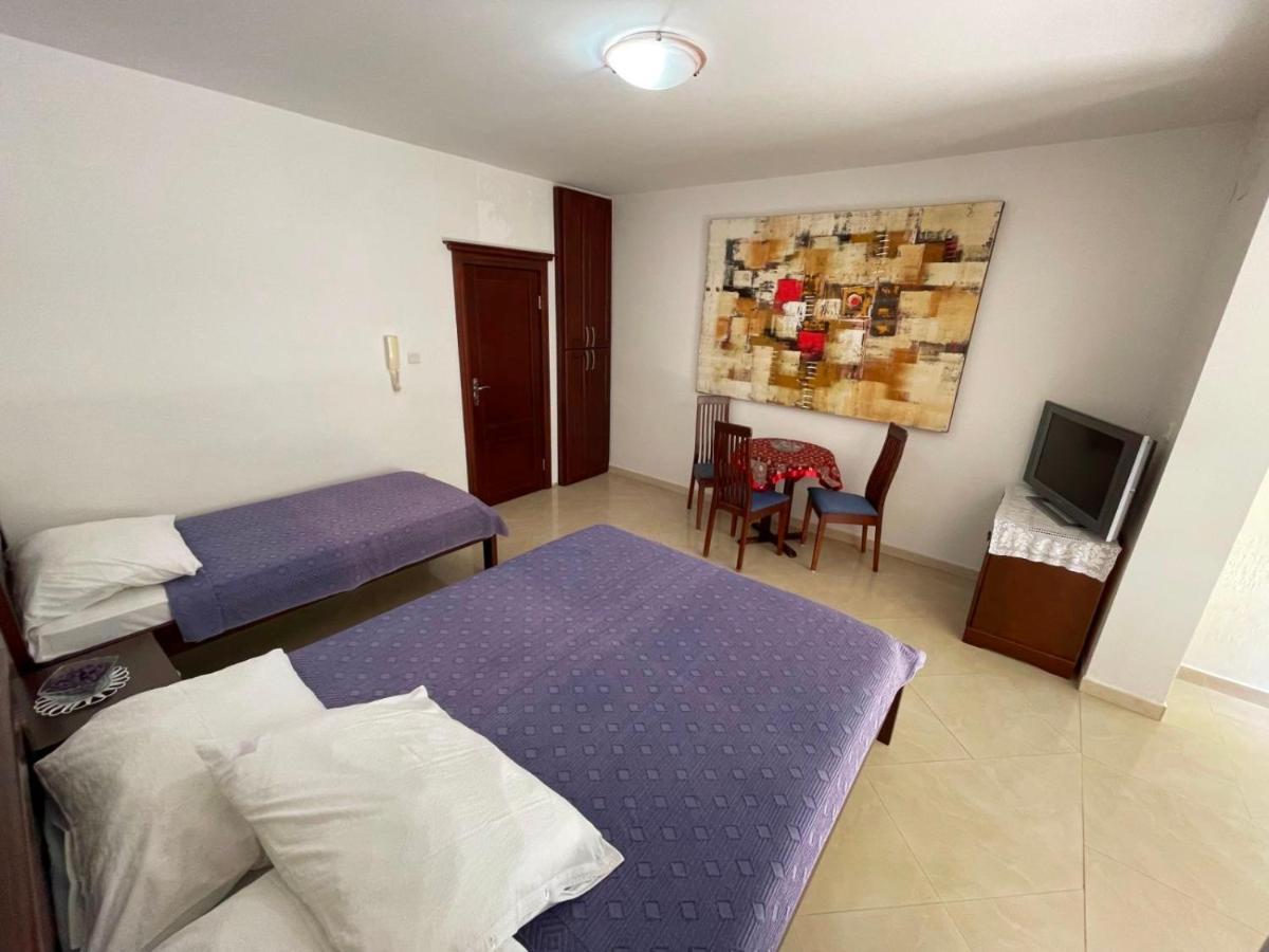 Apartmani Mina Herceg Novi Zewnętrze zdjęcie